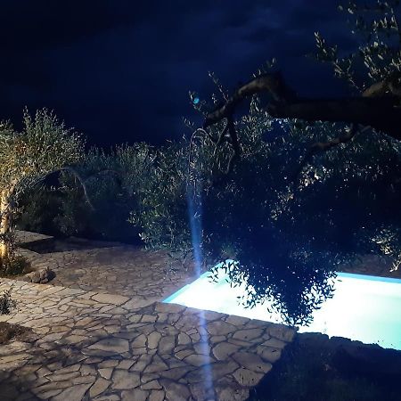 הוילה מאקרסקה Olive Stone House מראה חיצוני תמונה