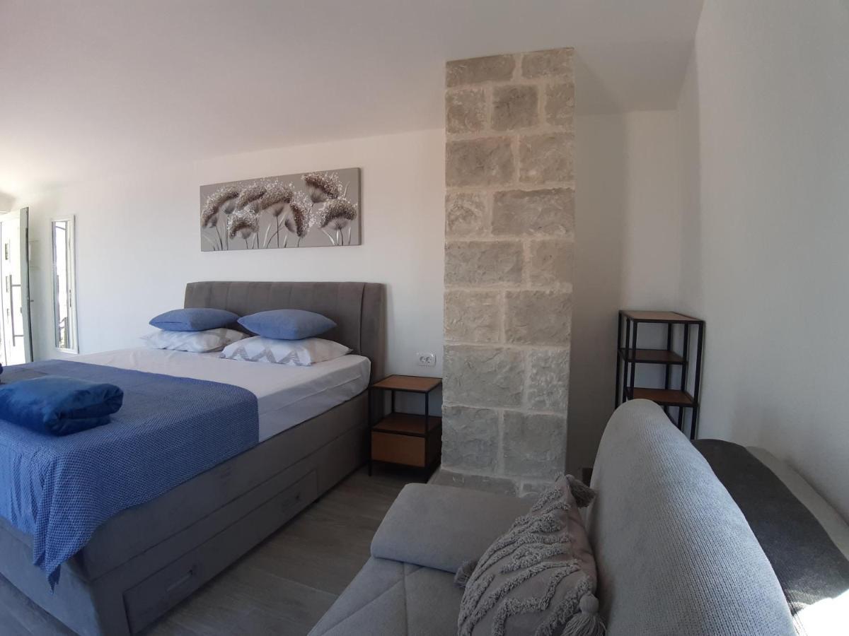 הוילה מאקרסקה Olive Stone House מראה חיצוני תמונה