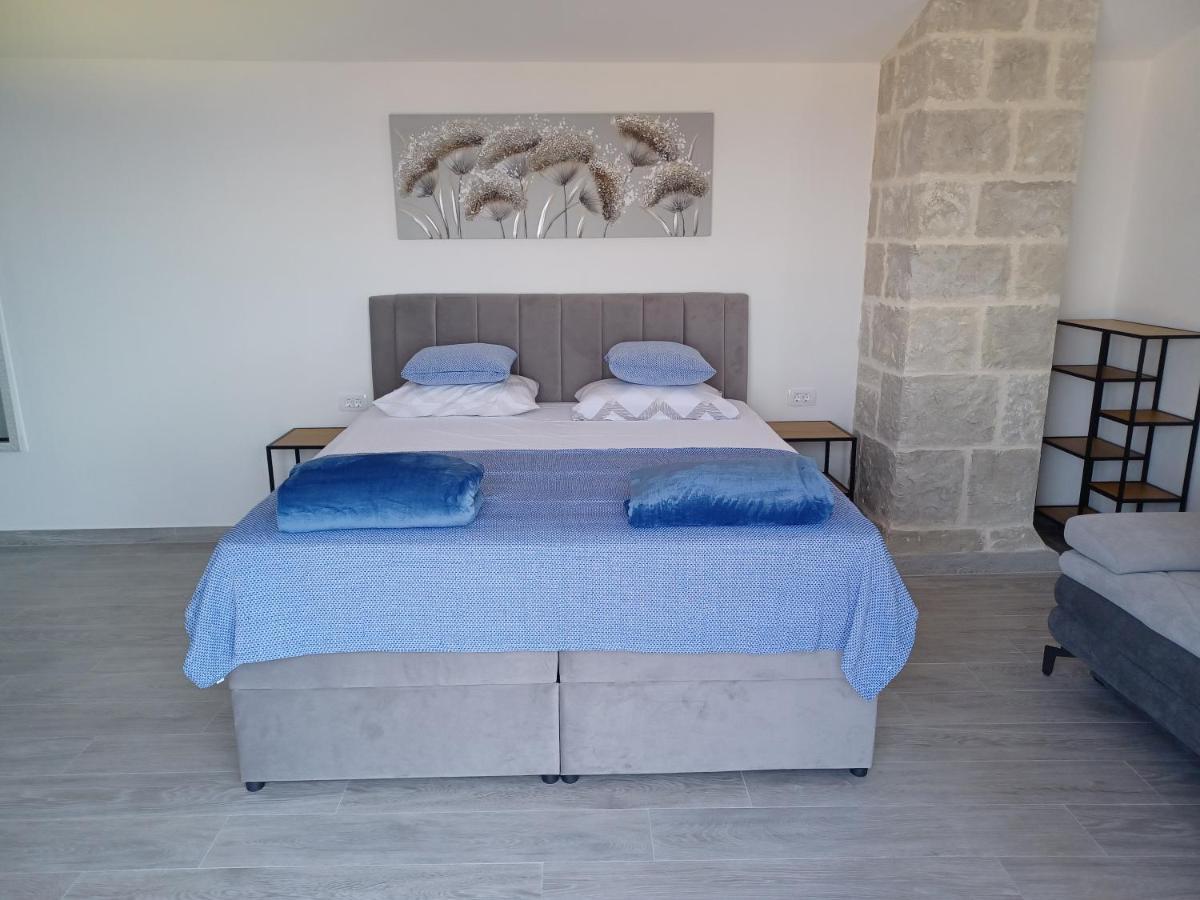 הוילה מאקרסקה Olive Stone House מראה חיצוני תמונה