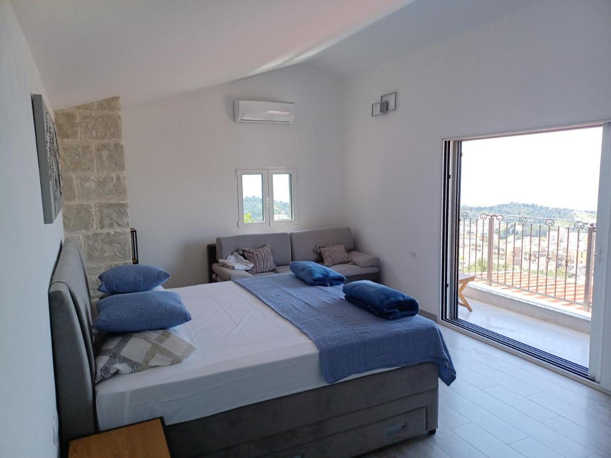 הוילה מאקרסקה Olive Stone House מראה חיצוני תמונה