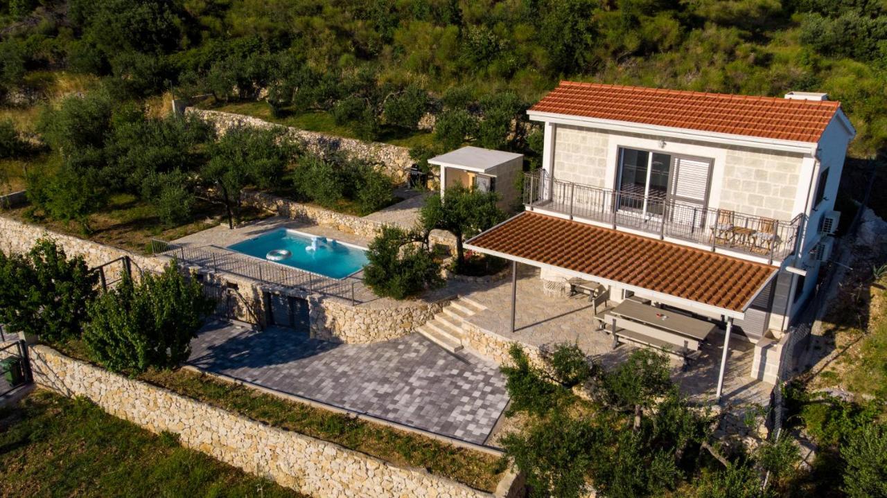 הוילה מאקרסקה Olive Stone House מראה חיצוני תמונה