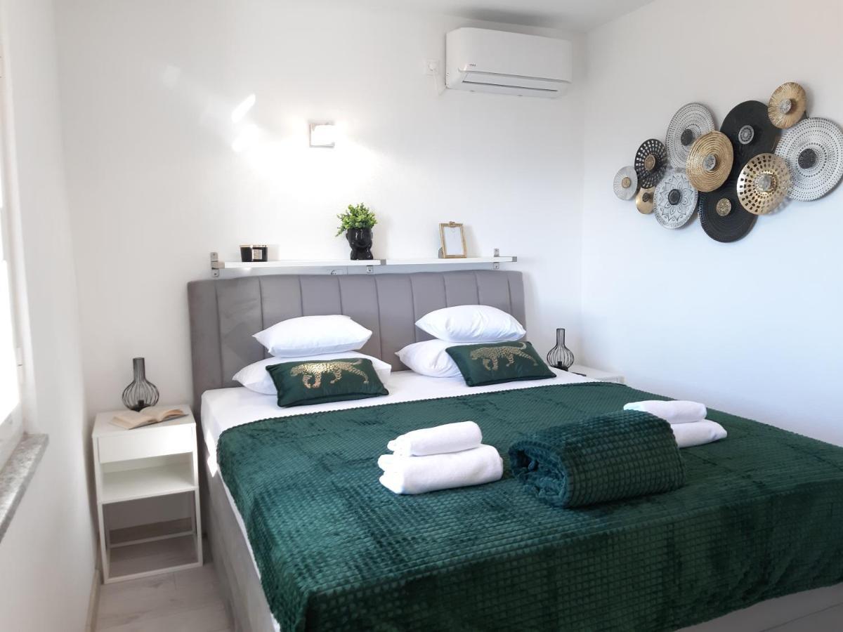 הוילה מאקרסקה Olive Stone House מראה חיצוני תמונה